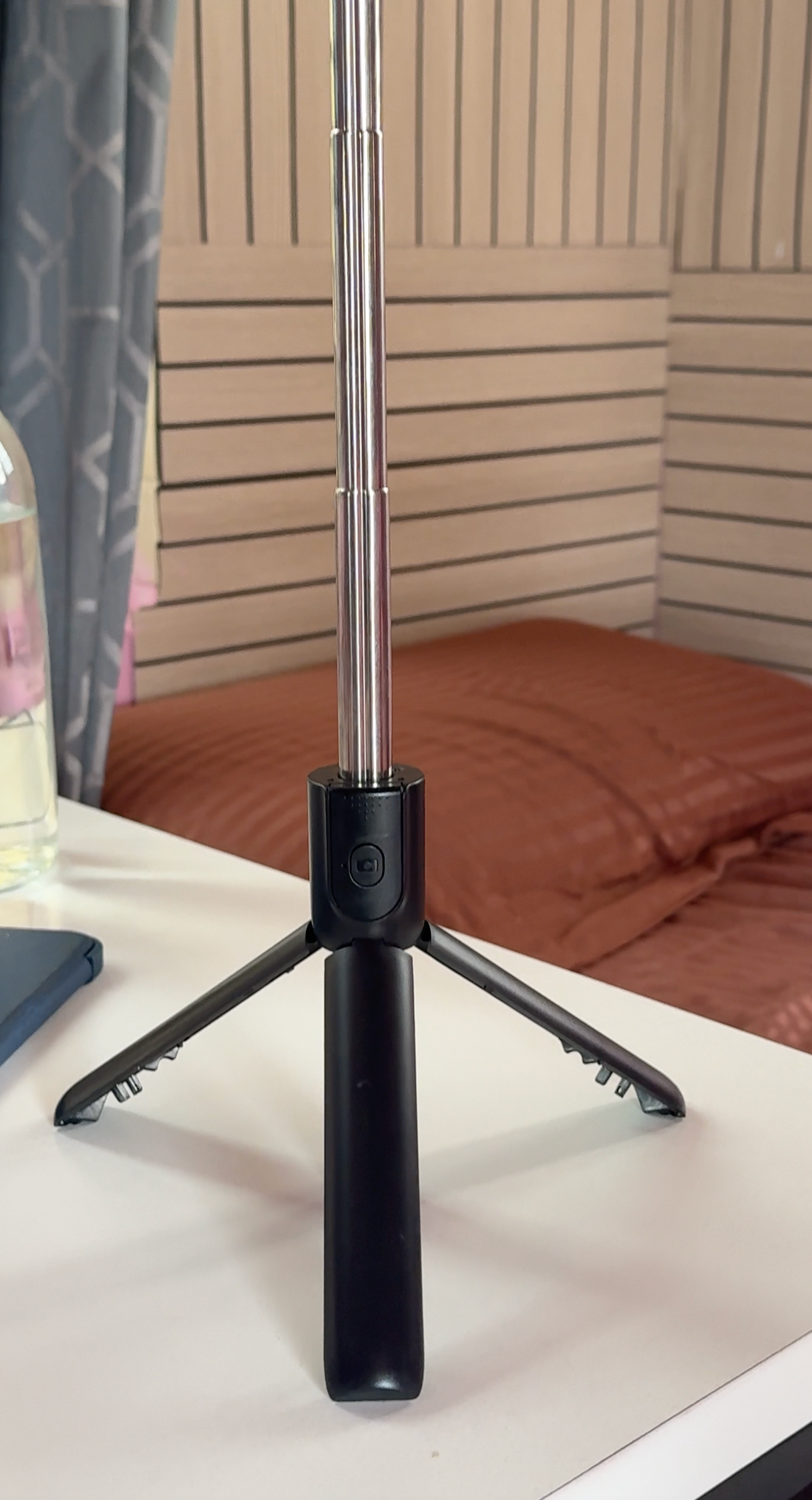 3-in-1 Bluetooth Selfie Stick Tripod | 68cm Extendable Phone Stand