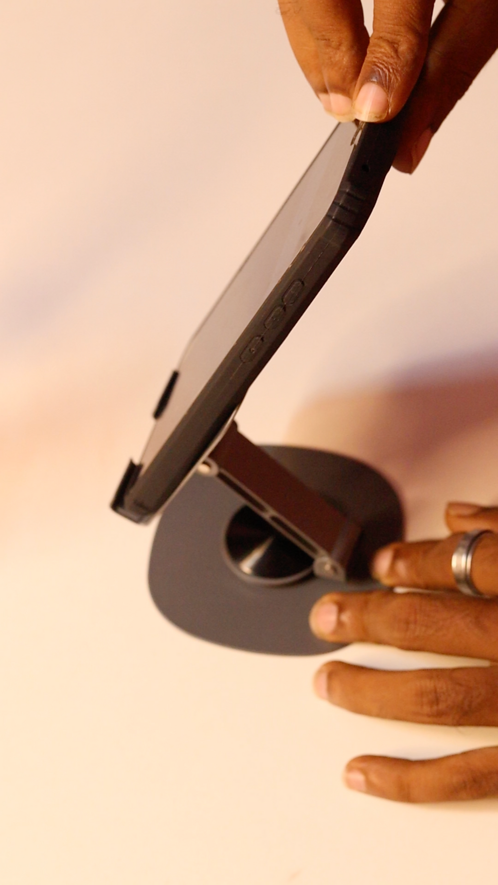 360° Rotating Foldable Mobile Stand | Adjustable Metal Phone Holder
